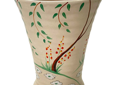 Clarice Cliff vase, 18cm.