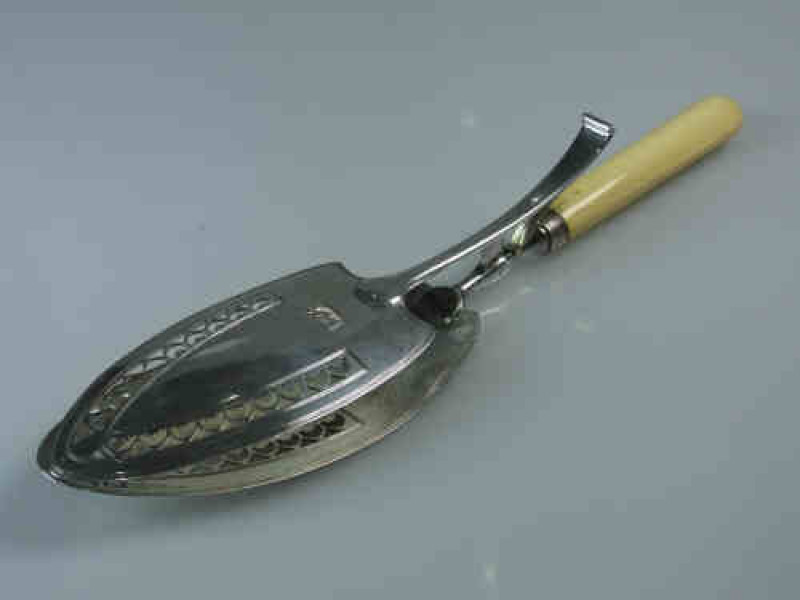 George III Crested Silver Asparagus Server, Eley of Fearn, 1797