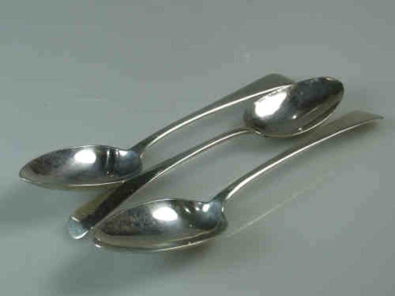 Group of Three Old English Pattern Silver Dessert Spoons, London 1808, 1815 and 1820, 3.11 Troy oz.