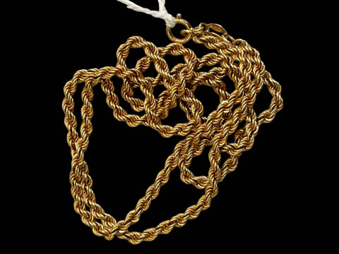 9 carat gold rope twist necklace, 50cm length.