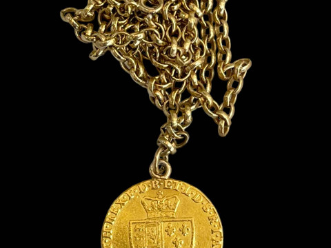 George III gold guinea 1787 on 9 carat gold chain, 60cm length. thumbnail