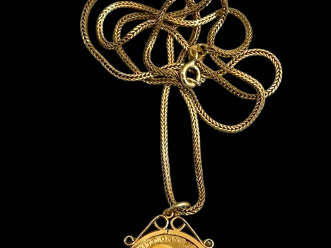 Edward VII gold sovereign, 1903, in mount and with 9 carat gold chain, 52cm length. thumbnail