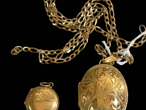 Two 9 carat gold lockets and one chain (3).