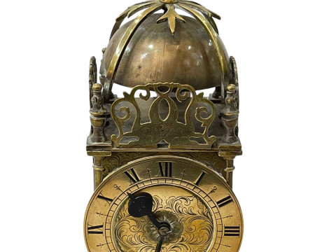 Brass lantern clock, 20th Century, 28cm.