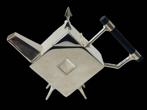 Silver plated Art Deco style teapot.