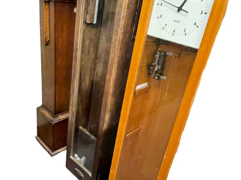 Oak cased wall clock, two clock cases and electric clock (4). thumbnail