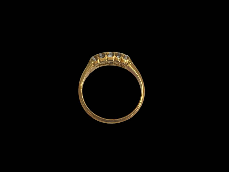Diamond five stone 18 carat gold ring, size J.