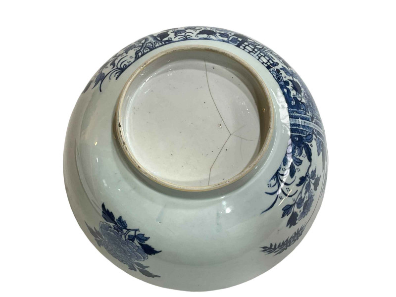 Antique Chinese porcelain bowl with blue and white floral decoration, 32cm diameter.