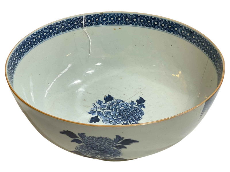 Antique Chinese porcelain bowl with blue and white floral decoration, 32cm diameter.