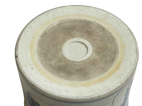 Large Chinese blue and white brush pot decorated with figures in landscape, 16cm & 21cm. thumbnail