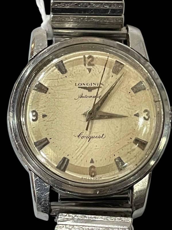 Longines Conquest Automatic wristwatch.