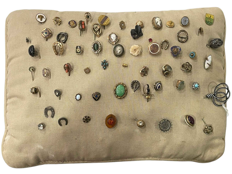 Collection of over 60 hat/stick pins.