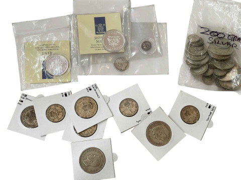 Coinage including George II six pence and two pence.
