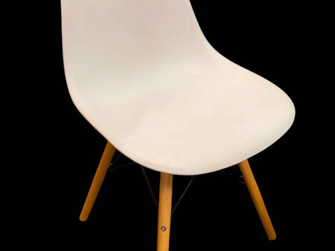 Set of four contemporary dining chairs. thumbnail