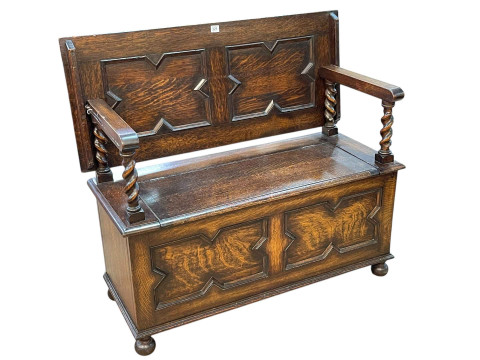 Jacobean style oak Monks bench, 78cm by 107cm by 45cm (closed).