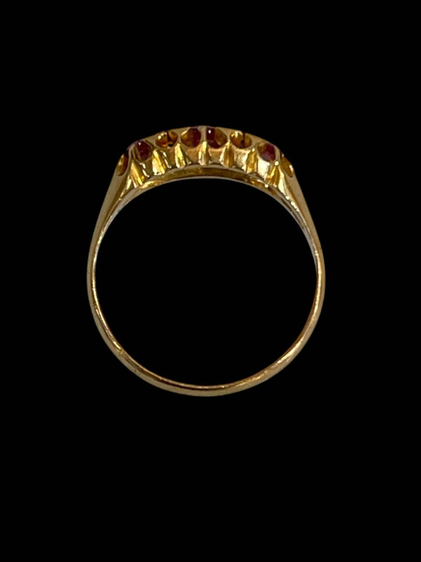 Ruby and diamond 18 carat gold ring, hallmarked Chester 1902, size L/M.