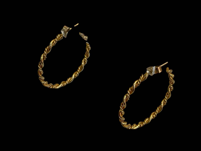 Pair 9 carat gold rope twist hoop earrings.