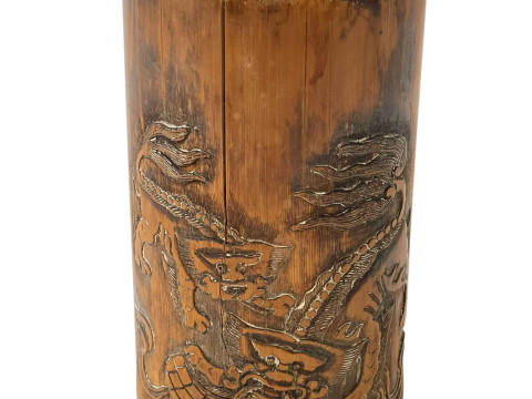 Chinese carved bamboo brush pot, 17cm.