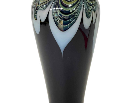Okra glass vase dated 2004 by R Golding, 21.5cm.