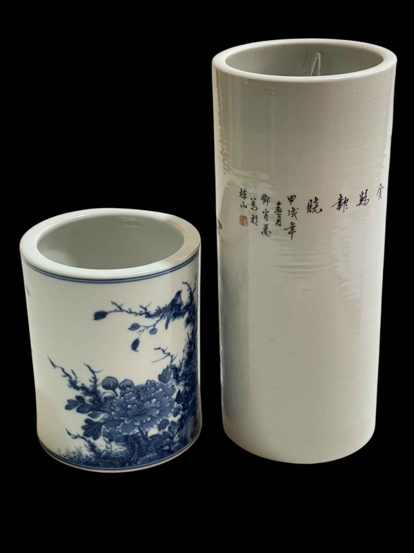 Chinese sleeve vase with hen in tree decoration, and blue and white vase, tallest 27.5cm (2).