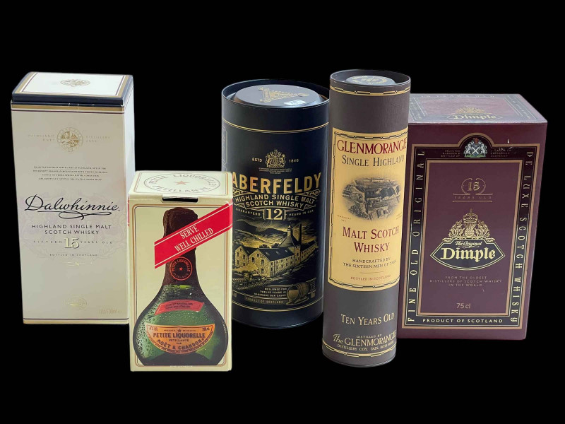 Four bottles of whisky, Dalwhinnie 15 years, Glenmorangie, Aberfeldy 12 years, Dimple 15 years, and small Moet liquor (5).