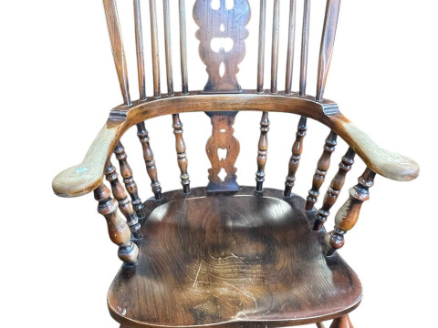 Windsor pierced splat back elbow chair.