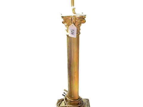 Gilt corinthian column table lamp, 66cm high.