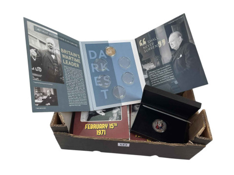 A very good collection of silver proof coins and other coinage. Including Dame Vera Lynn The Portrait 5 oz, silver sovereign 2020 'Let The Battle Commence', World At Peace 'The Kiss' 1oz coin, The Silver Quintuple sovereign 2019, 2017 $20 fine silver Canadian EP, 2020 Fairmined silver sovereigns, The Snowman Ingot Set etc. thumbnail