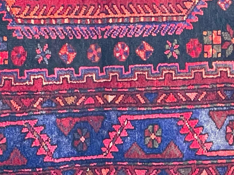 Hand knotted Persian Zanjan rug 2.18 by 1.13.