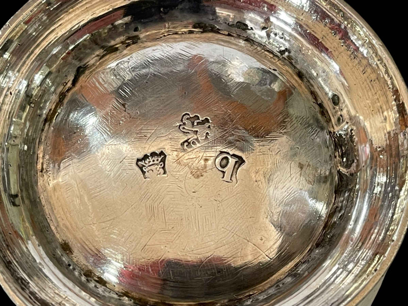 George II silver baluster tankard, London 1751, 9cm.