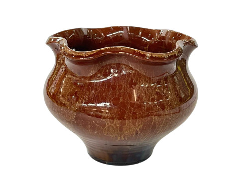 Linthorpe planter, 14cm high.