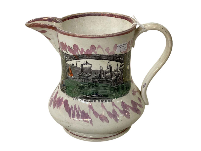Sunderland lustre jug, 16cm high.