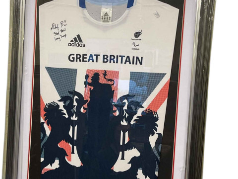 Rio 2016 Team GB Athlete T-Shirt. Signed and donated by Stef Reid, paralympic...
