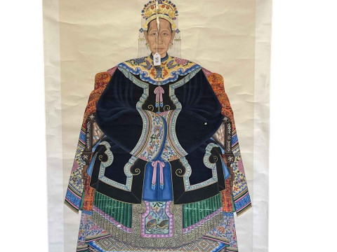 Large Chinese ancestral scroll of a noble women, 159cm by 95cm.
