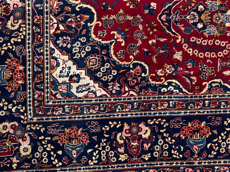 Hand knotted Persian Mashad carpet 3.57 by 2.34.