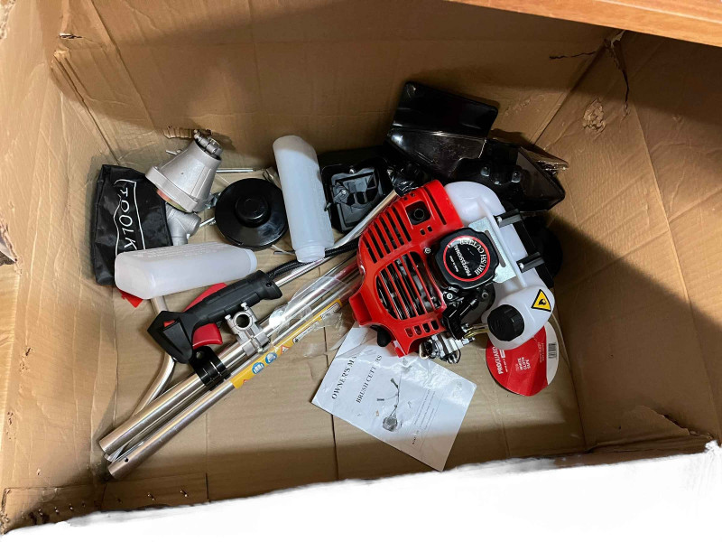 As new Professional brush cutter.