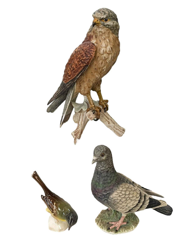 Three Goebel birds, large falcon 22.5cm, carrier pigeon and western yellow wagtail.