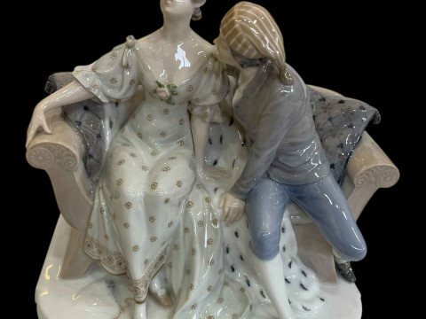 Royal Copenhagen Group 'The Princess & Blockhead Hans' No 1473, 23cm.