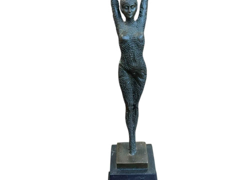 Art Deco style bronze lady in pose on marble base, 50cm high.