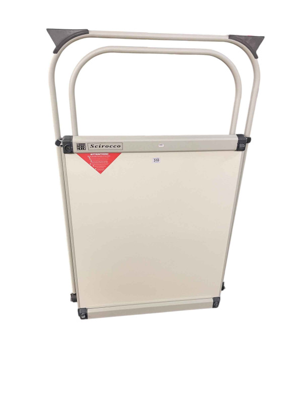 Scirocco Nobo combination easel.