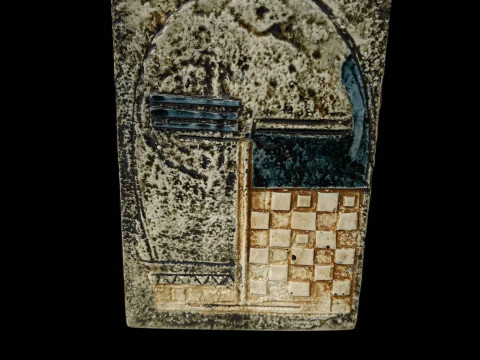 Troika slab vase signed Ann Lewis, 17cm.