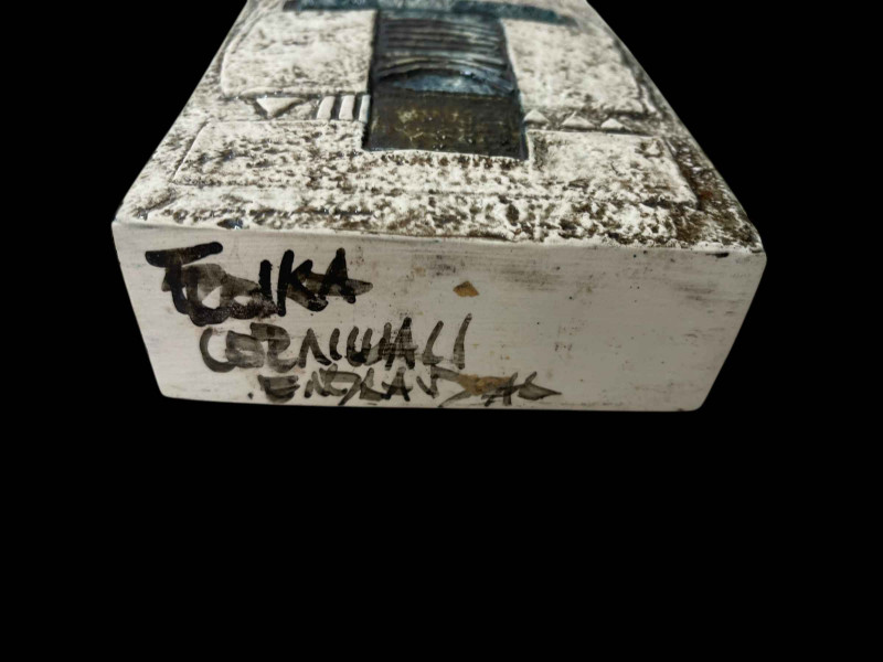 Troika slab vase signed Ann Lewis, 17cm.