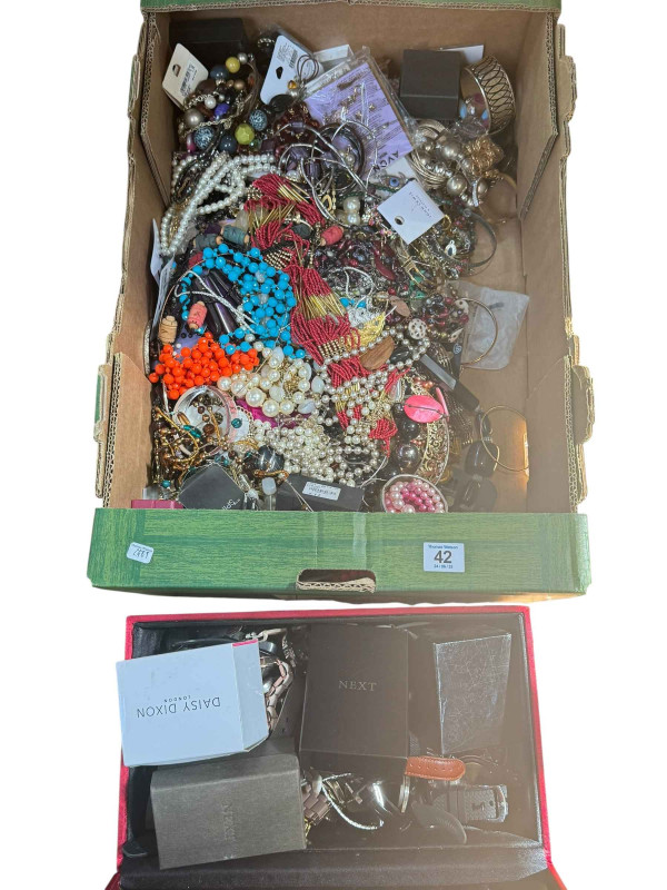 Large collection of costume jewellery, wristwatches, etc.
