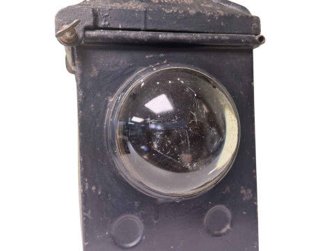 Vintage Aldlake Railway lamp.