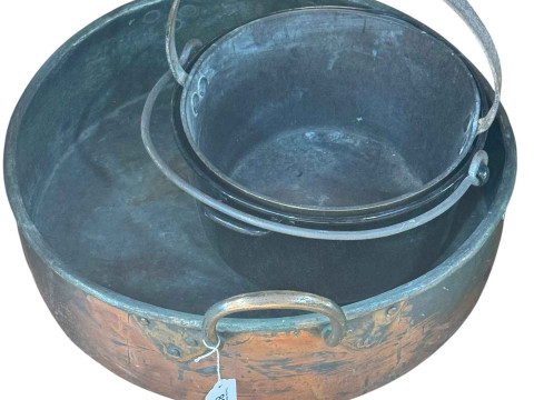 Large copper two handled fish pan and two jam pans.
