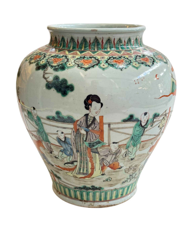 Large antique Chinese famille verte/rose vase with continuous decoration of female and boy figures, 30cm.