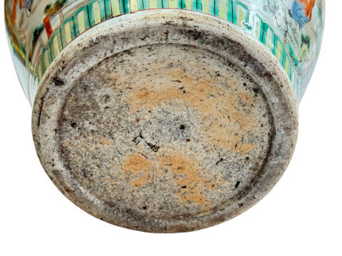 Large antique Chinese famille verte/rose vase with continuous decoration of female and boy figures, 30cm. thumbnail