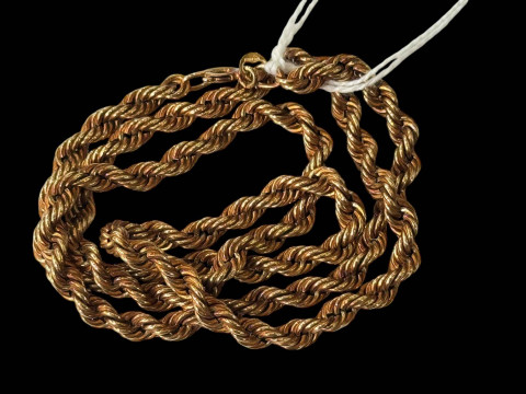 9 carat gold rope twist necklace, 48cm.