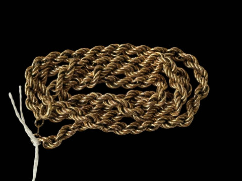 9 carat gold rope twist necklace, 50cm.