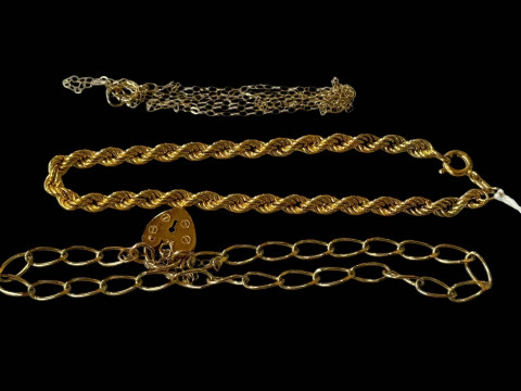 Two 9 carat gold bracelets and necklace (3).